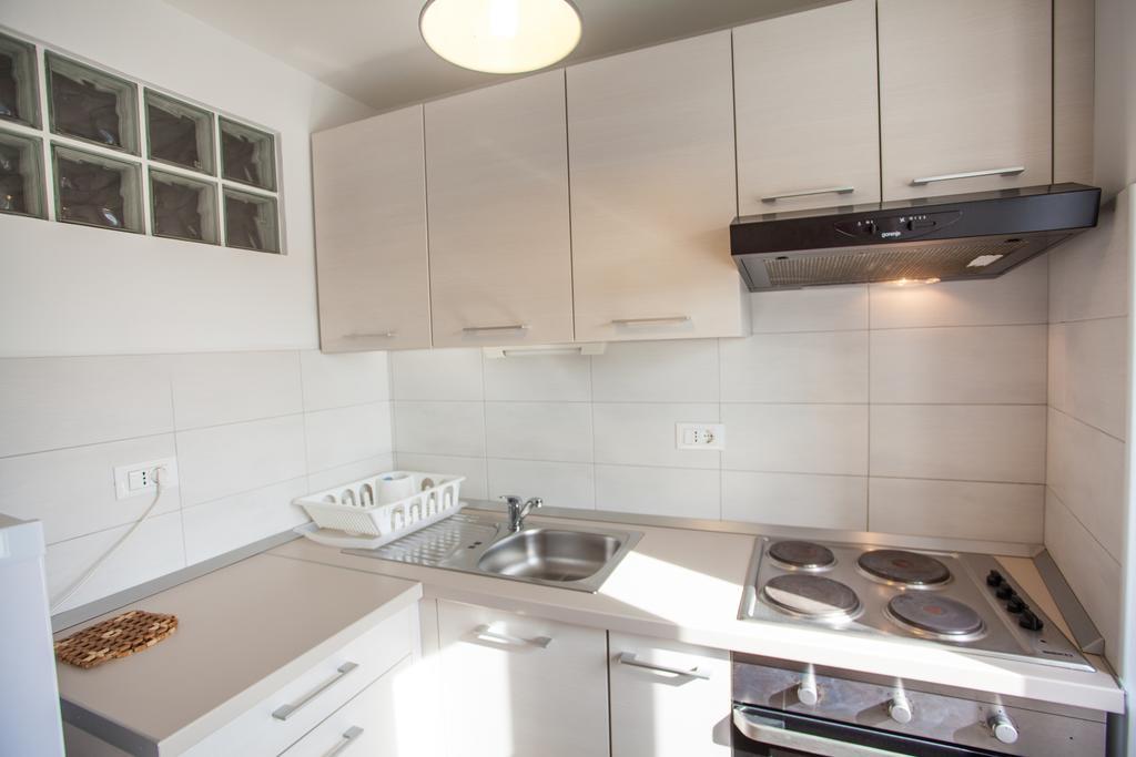 Apartment Pogled Na Luku Cres Exteriör bild